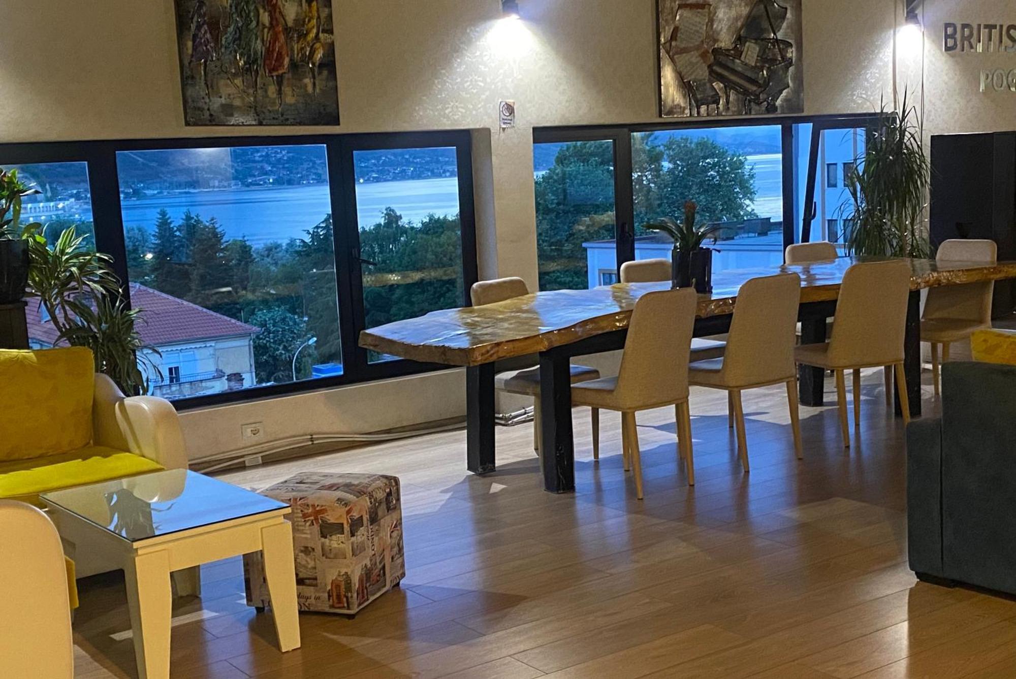 British Hotel Pogradec Luaran gambar